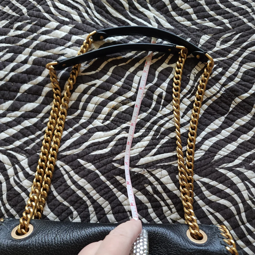 Rebecca Minkoff Black Leather Shoulder Bag with Gold Chain - Picture 5 of 10